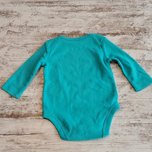 Carter's Newborn bodysuit - Picture 3 of 3